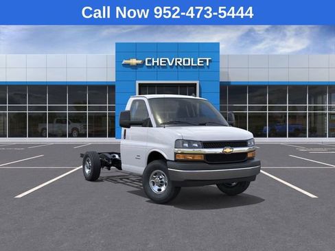New 2026 Chevrolet Express 3500 w/ Power Convenience Package RWD image 1