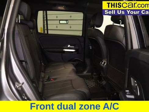 Used 2022 Mercedes-Benz GLB 250 4MATIC w/ Premium Package Lite image 16