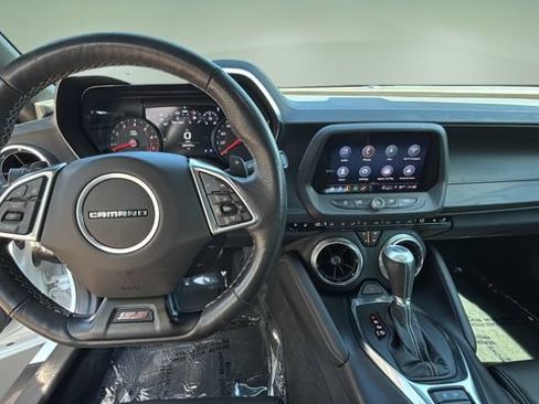 Used 2021 Chevrolet Camaro SS RWD image 11