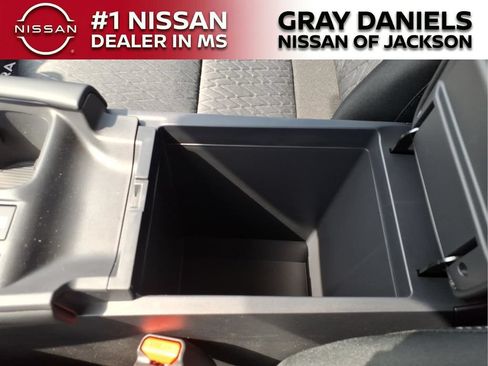 New 2026 Nissan Sentra SV w/ SV Convenience Package FWD image 20