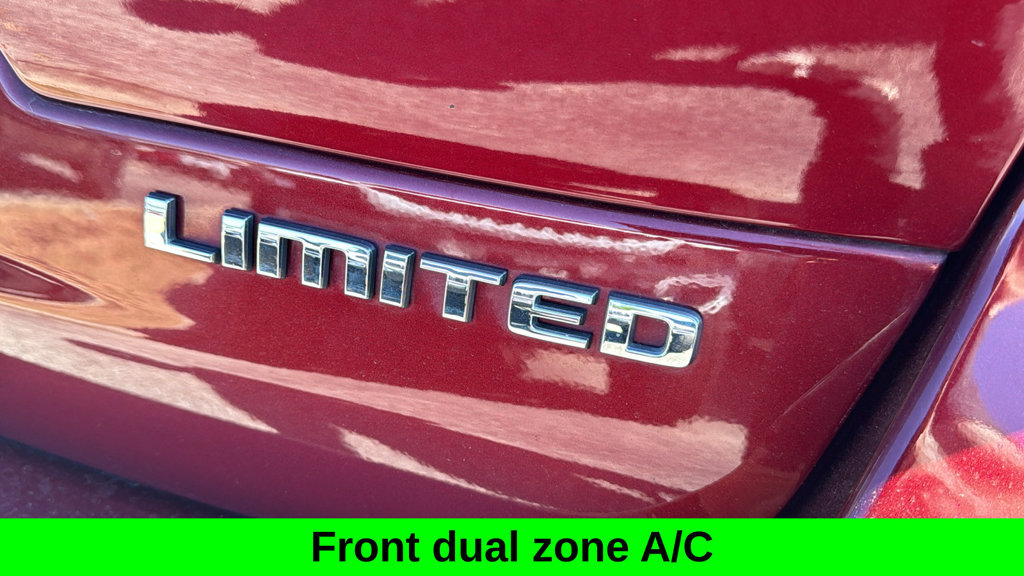 Used 2023 Jeep Grand Cherokee L Limited w/ Luxury Tech Group II RWD image 7