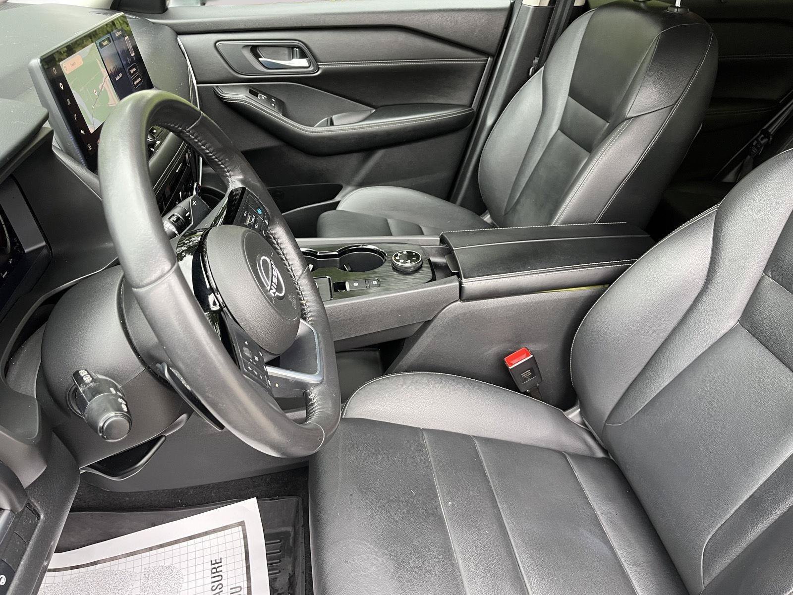 Certified 2024 Nissan Rogue SL w/ SL Premium Package AWD/4WD image 21