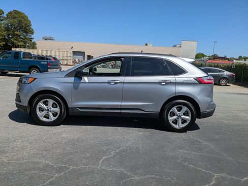 Used 2022 Ford Edge SE AWD/4WD image 7