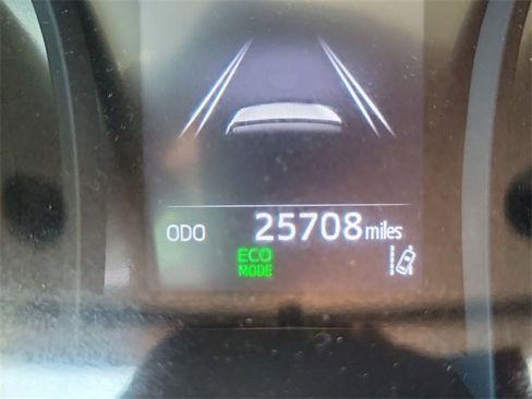 Used 2023 Toyota Camry LE image 17