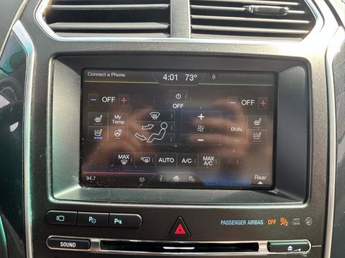 Used 2016 Ford Explorer Platinum AWD/4WD image 25