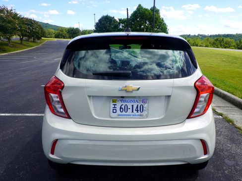 Used 2020 Chevrolet Spark LT image 6