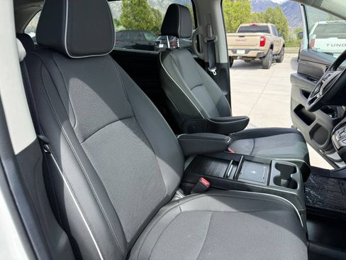 Used 2026 Honda Odyssey Elite image 28