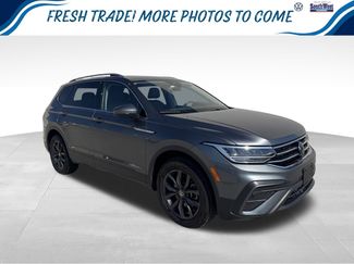 Used 2024 Volkswagen Tiguan SE video 1