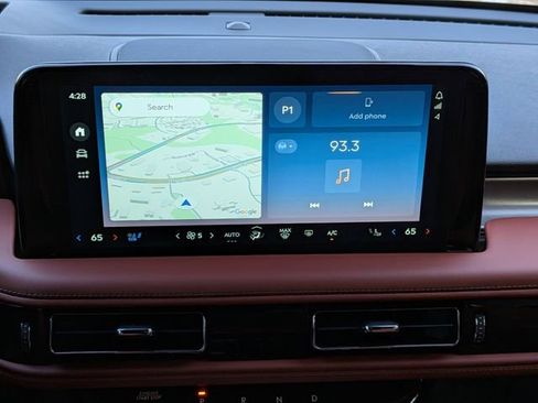 New 2025 Lincoln Aviator Reserve w/ Equipment Group 201A image 16