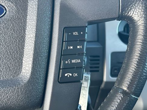 Used 2012 Ford F150 XLT w/ XLT Chrome Pkg image 17