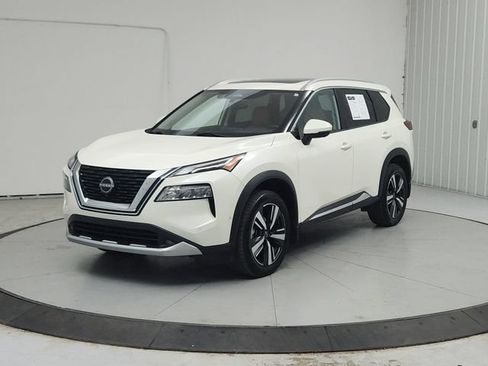 Used 2022 Nissan Rogue Platinum w/ Head-Up Display Package FWD image 4