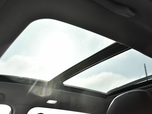 Used 2022 Subaru Ascent Touring image 36