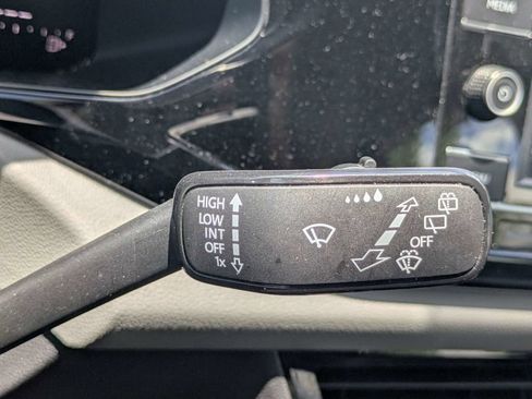 Used 2024 Volkswagen Taos S FWD image 28