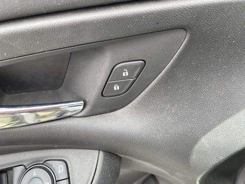 Used 2017 Chevrolet Volt Premier w/ Driver Confidence II Package image 6