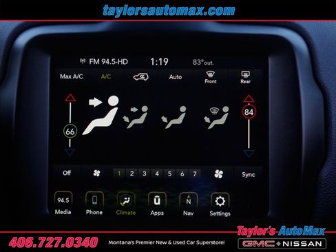 Used 2023 Jeep Renegade Trailhawk AWD/4WD image 12
