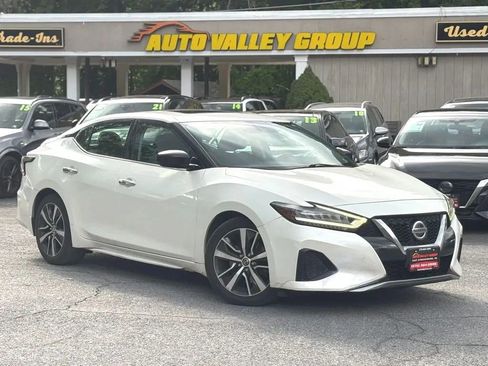 Used 2019 Nissan Maxima 3.5 S w/ Floor Mat Group FWD image 1