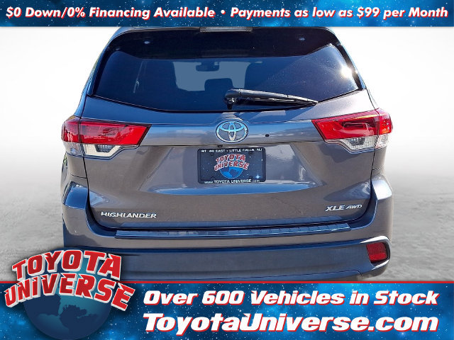 Certified 2018 Toyota Highlander XLE w/ Protection Package #3 AWD/4WD image 5