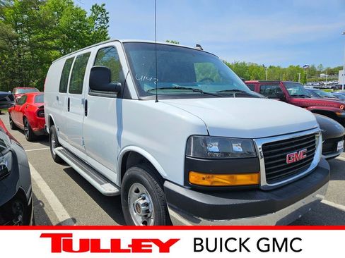 Certified 2024 GMC Savana 2500 w/ Driver Convenience Package RWD image 1