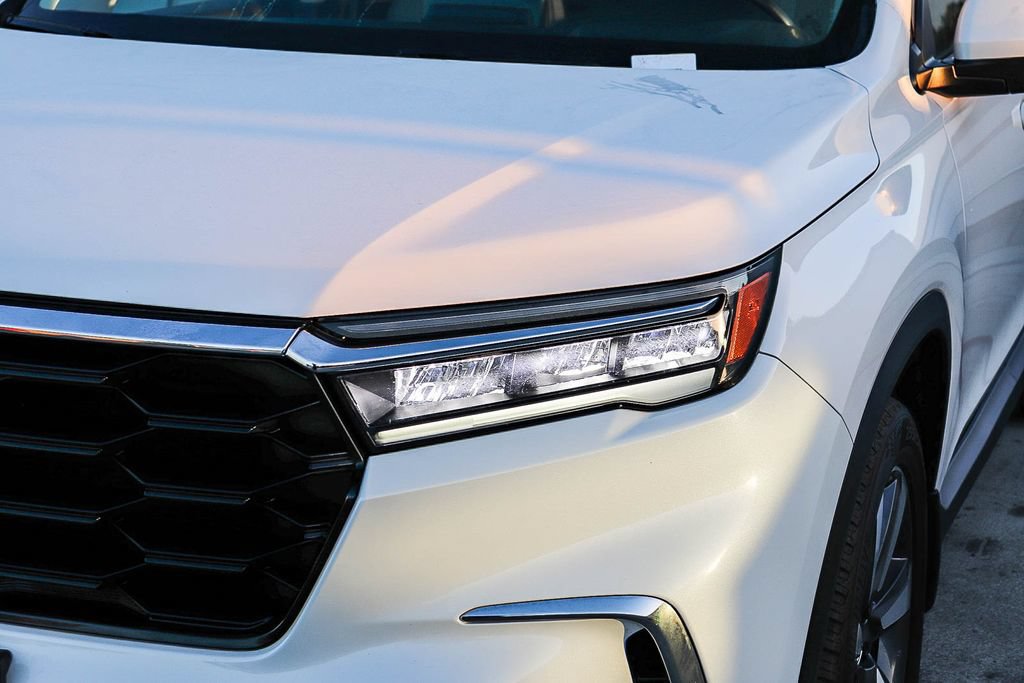 Used 2023 Honda Pilot Elite image 5