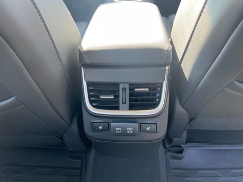 Used 2022 Subaru Legacy Limited image 11