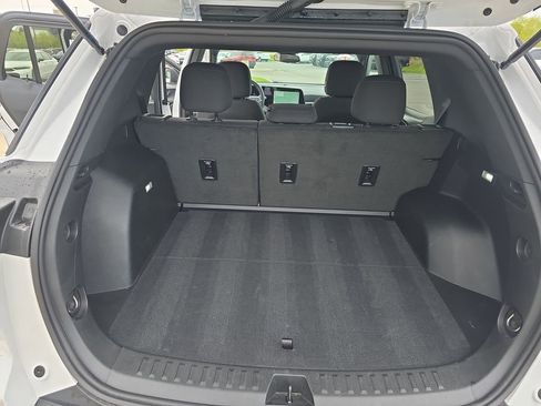 Certified 2025 Chevrolet Equinox LT AWD/4WD image 31