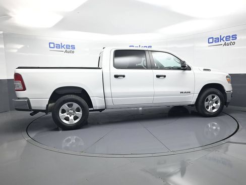 Used 2023 RAM 1500 Big Horn AWD/4WD image 8