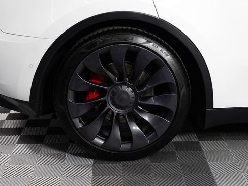 Used 2022 Tesla Model Y Performance AWD/4WD image 40