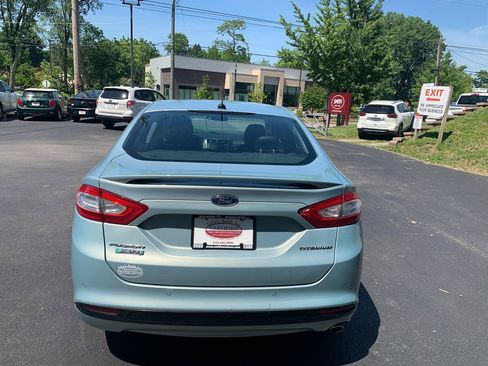 Used 2014 Ford Fusion Energi Titanium FWD image 4