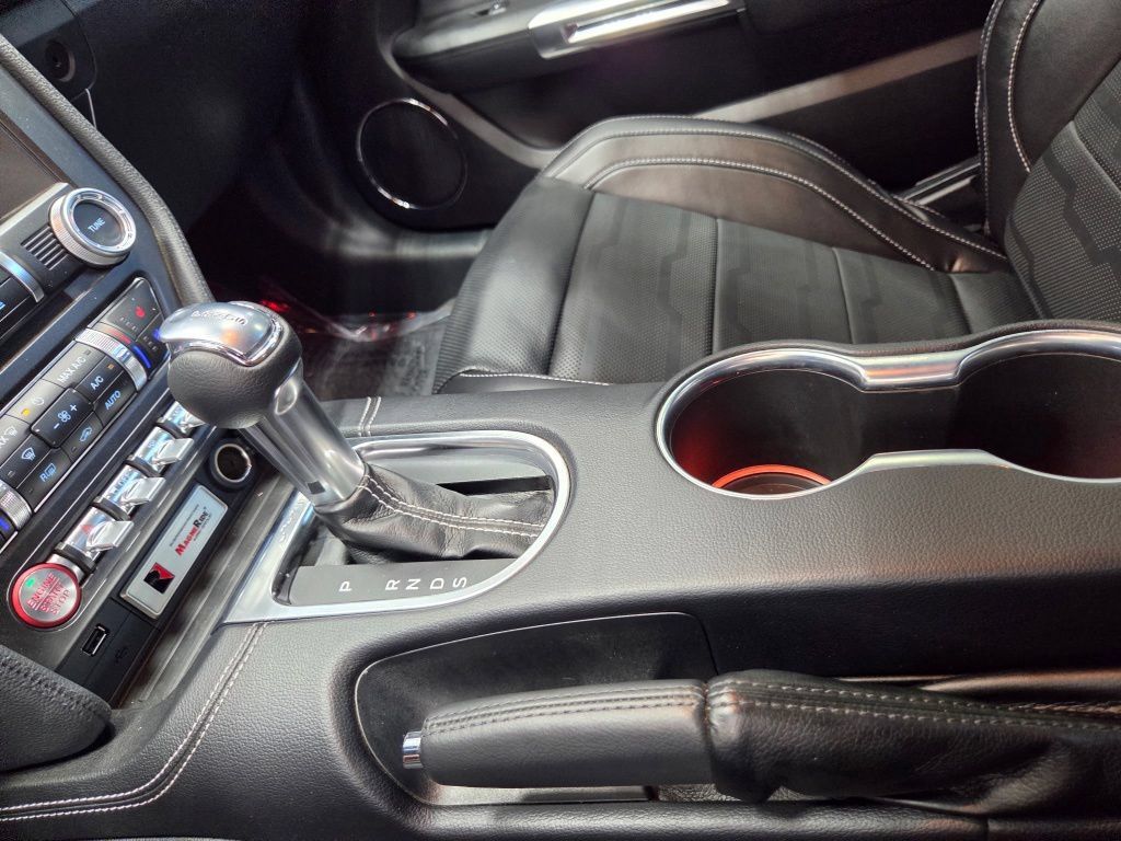 Used 2022 Ford Mustang GT Premium w/ GT Performance Package RWD image 31