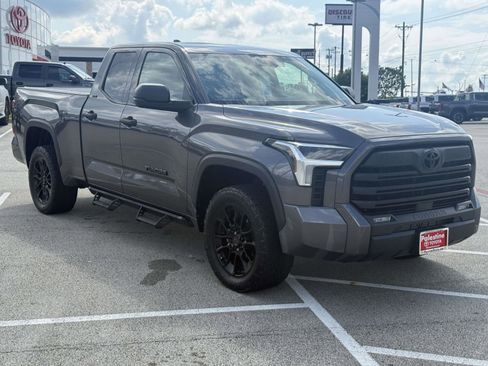 Used 2022 Toyota Tundra SR5 AWD/4WD image 1
