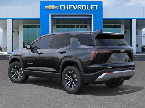 New 2026 Chevrolet Equinox LT FWD image 3