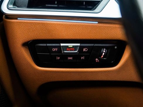 Used 2023 BMW i4 eDrive35 w/ Premium Package image 33