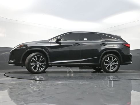 Used 2022 Lexus RX 350L Premium w/ Premium Package image 31