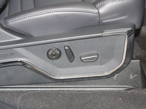 New 2026 Ford F250 Platinum image 31