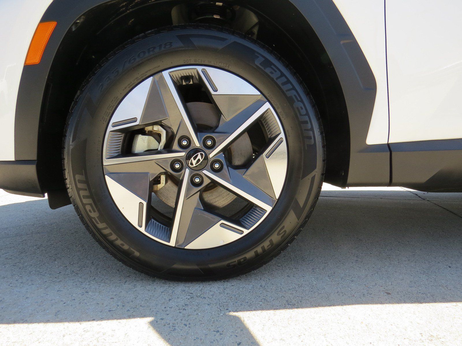 Used 2025 Hyundai Tucson SEL FWD image 10