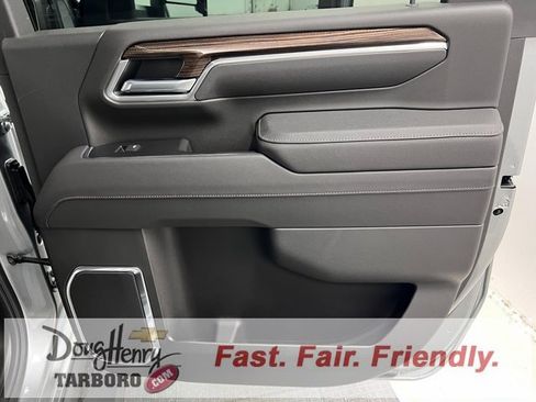 New 2026 Chevrolet Silverado 2500 LT image 17