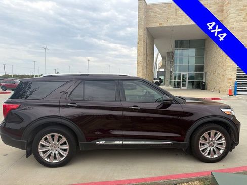 Used 2022 Ford Explorer Limited w/ Limited Technology Package AWD/4WD image 8