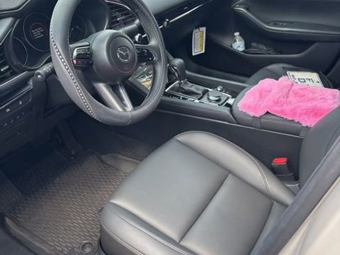 Used 2025 MAZDA MAZDA3 s image 3