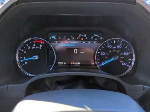 Certified 2022 Ford F250 Lariat w/ Black Appearance Package image 31