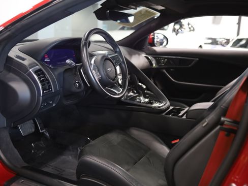 Used 2021 Jaguar F-TYPE R-Dynamic AWD/4WD image 17