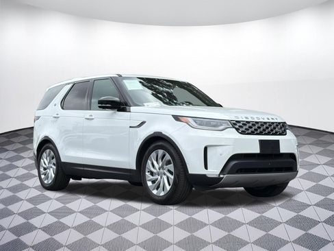 Certified 2025 Land Rover Discovery S AWD/4WD image 7