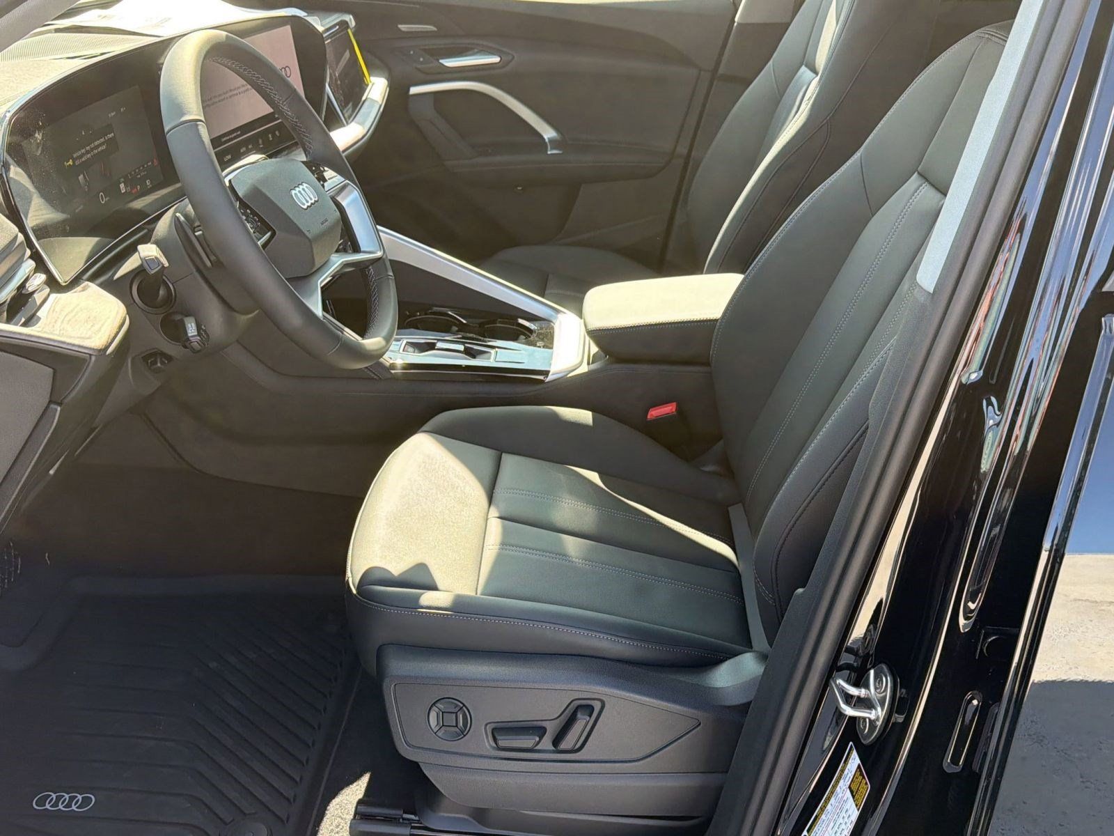 New 2026 Audi Q5 Premium Plus AWD/4WD image 5