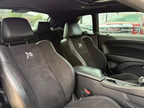 Used 2021 Dodge Challenger R/T Scat Pack RWD image 15