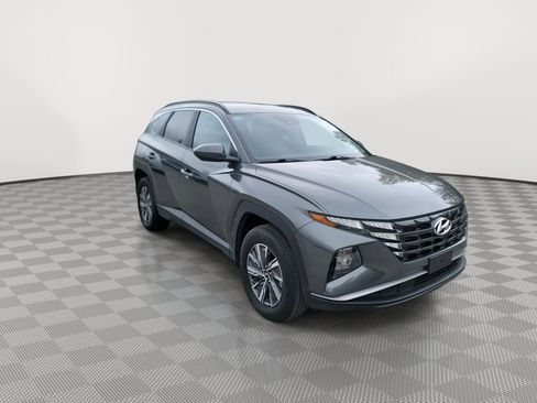 Used 2024 Hyundai Tucson Blue image 2
