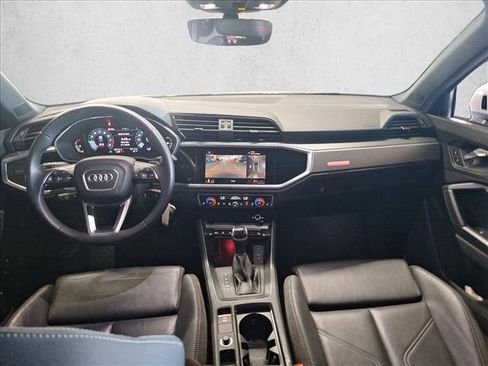 Used 2022 Audi Q3 2.0T Premium Plus image 15