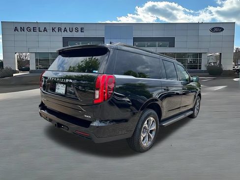 New 2027 Ford Expedition Max Active RWD image 7