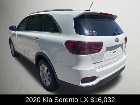 Used 2020 Kia Sorento LX w/ LX I4 Convenience Package AWD/4WD image 5
