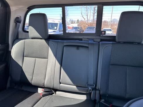 Used 2018 Nissan Titan PRO-4X w/ Pro-4x Utility Package image 5