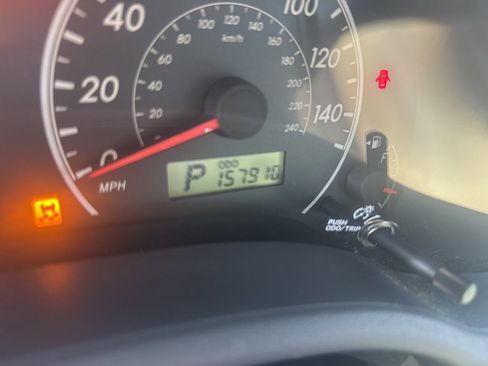 Used 2013 Toyota Corolla L image 20