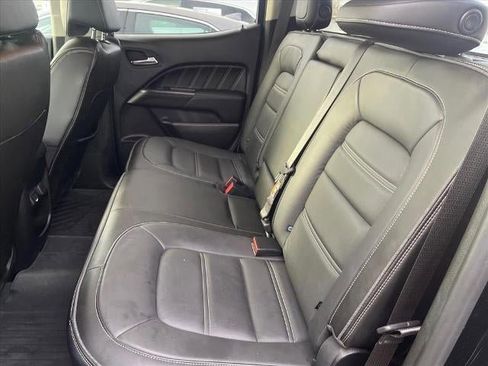 Used 2022 GMC Canyon Denali image 18